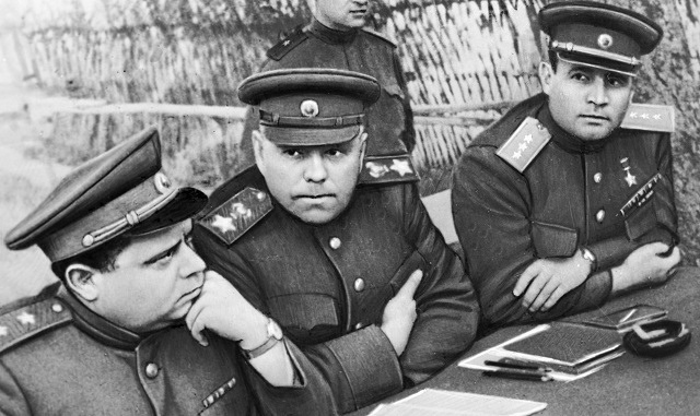 вулиця Артура Савельєва-1